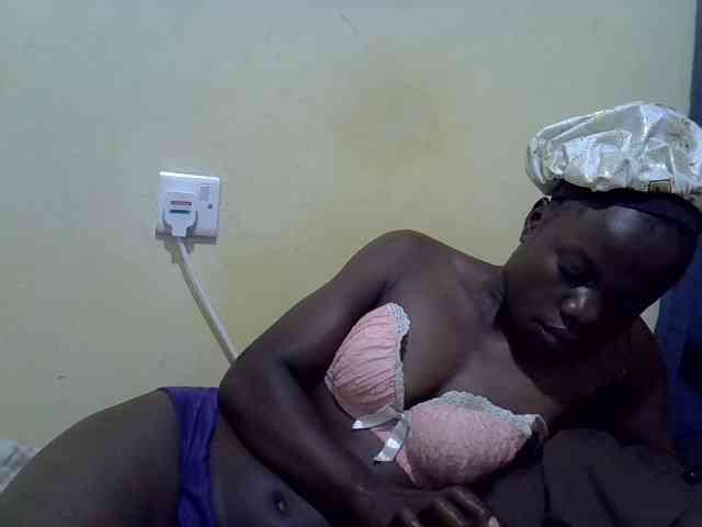 Pretty-doll webcam