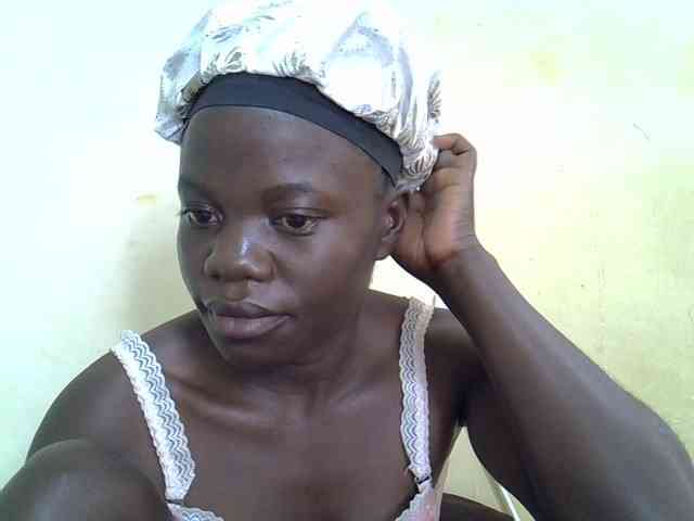 Pretty-doll webcam