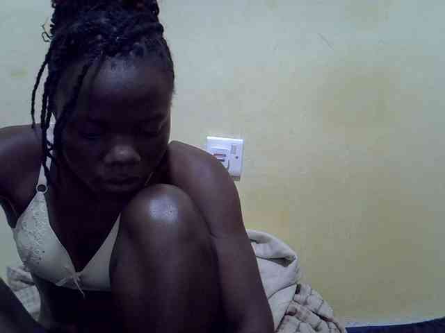 Pretty-doll webcam