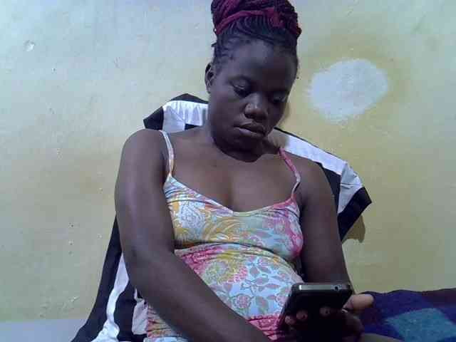 Pretty-doll webcam