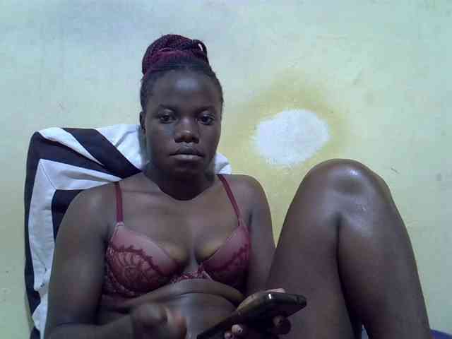 Pretty-doll webcam