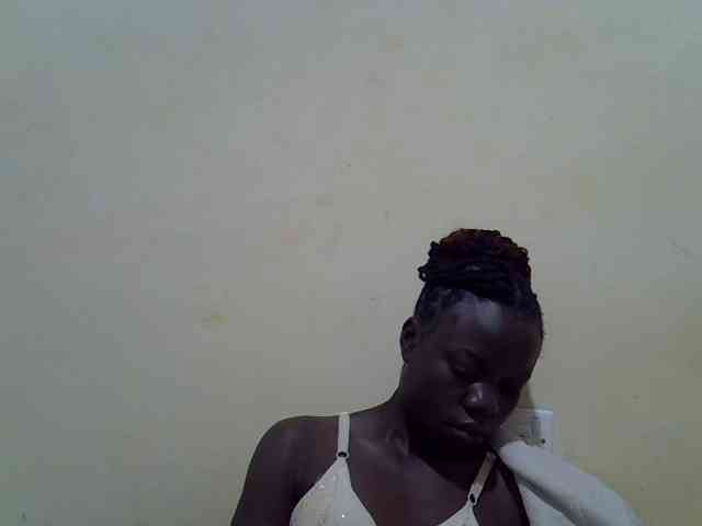Pretty-doll webcam