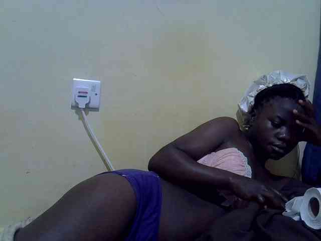 Pretty-doll webcam