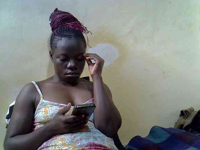 Pretty-doll webcam