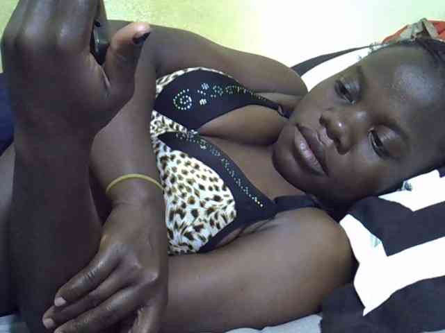 Pretty-doll webcam