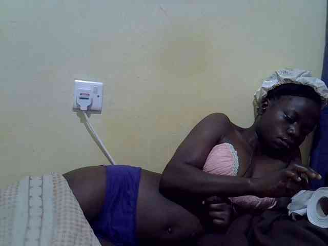 Pretty-doll webcam