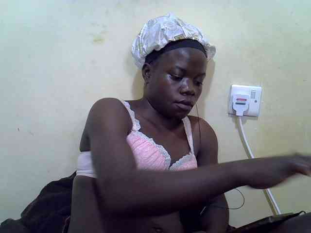Pretty-doll webcam