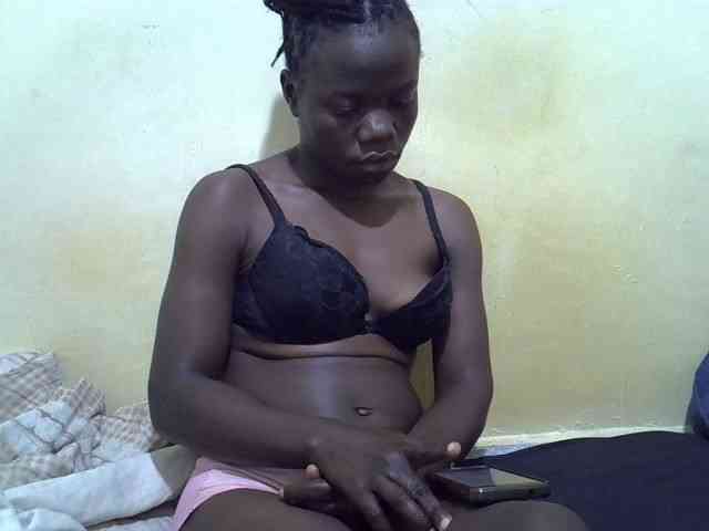 Pretty-doll webcam