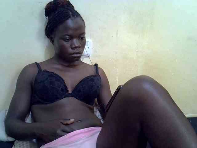 Pretty-doll webcam