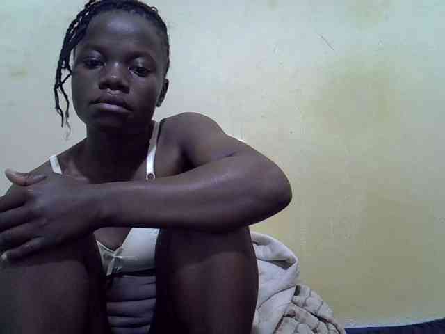 Pretty-doll webcam