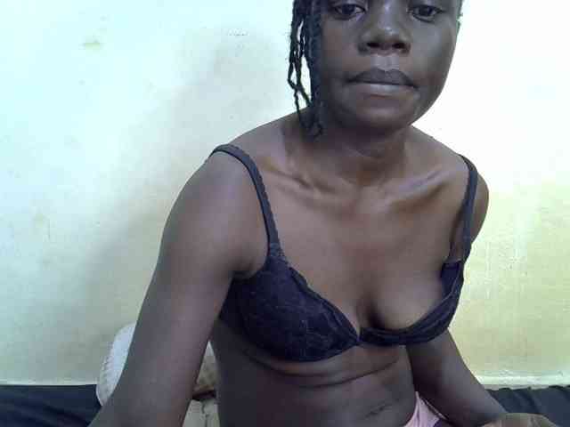 Pretty-doll webcam