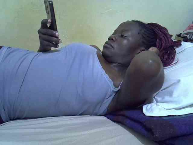 Pretty-doll webcam