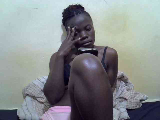 Pretty-doll webcam