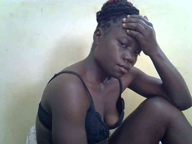 Pretty-doll webcam