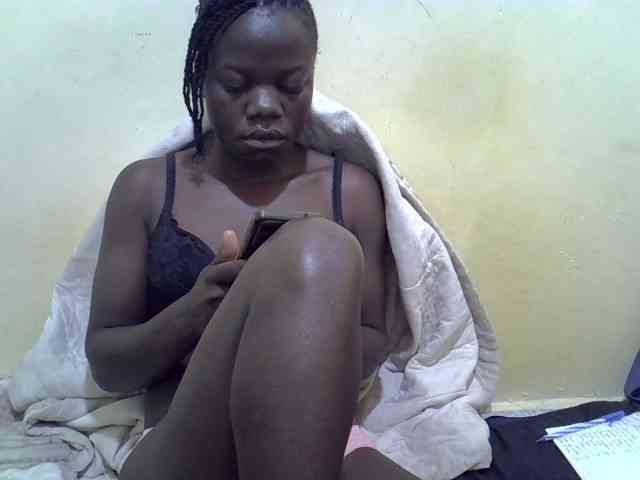 Pretty-doll webcam