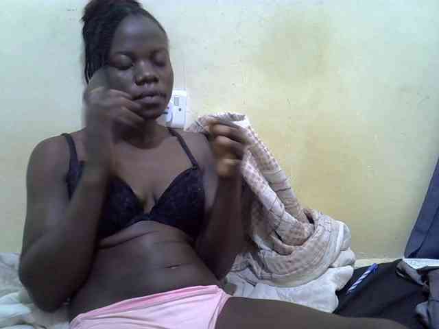 Pretty-doll webcam