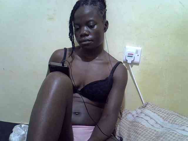 Pretty-doll webcam