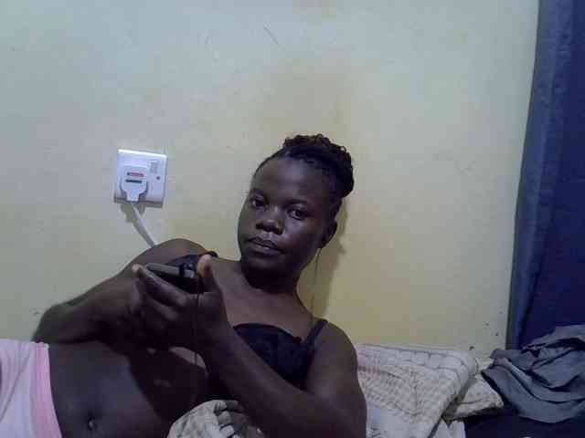 Pretty-doll webcam