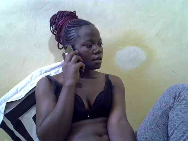 Pretty-doll webcam
