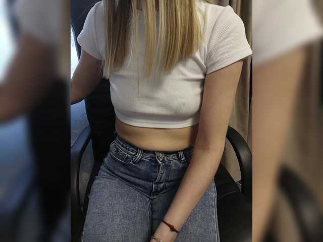 Savuka's BongaCams show and profile