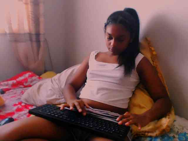 IndianPlayBunnyX webcam