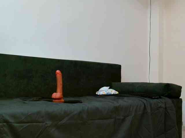 KayleeAlbertina webcam