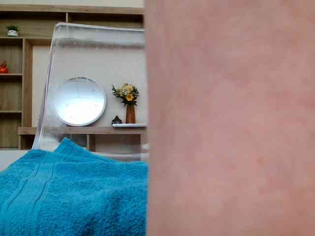 KayleeAlbertina webcam