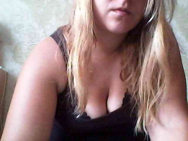 Anet2000 Live Webcam on BongaCams