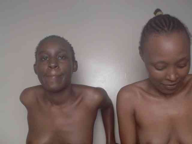 Ch33ryAnDcHoco webcam