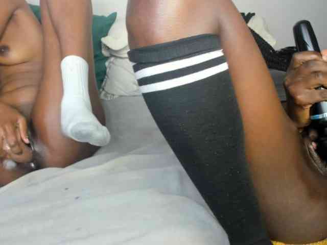 Ch33ryAnDcHoco webcam