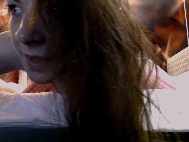 bellaqueen0701 live cam