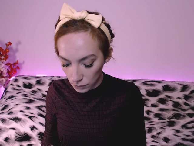 bellaqueen0701's BongaCams show and profile