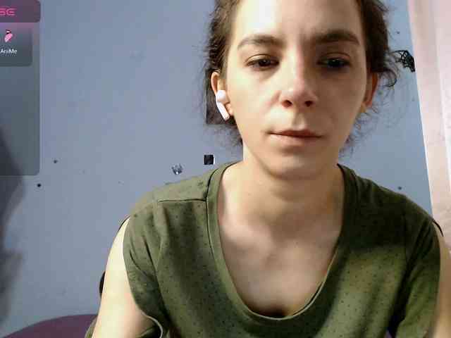 bellaqueen0701 webcam