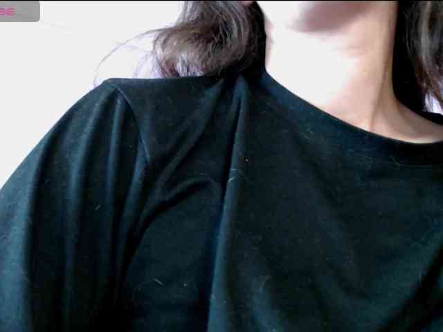 bellaqueen0701 webcam