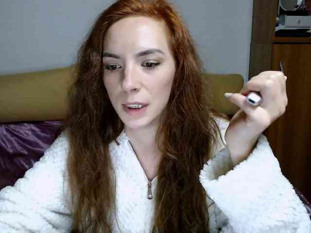 bellaqueen0701 webcam