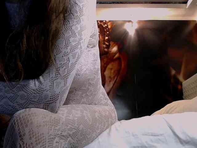 bellaqueen0701 webcam