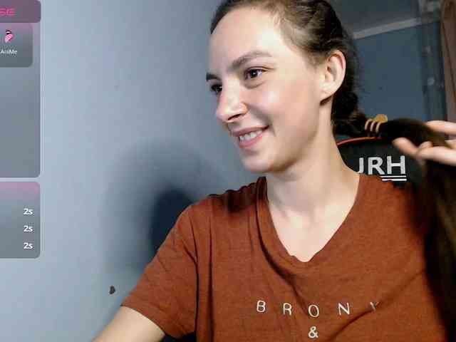 bellaqueen0701 webcam