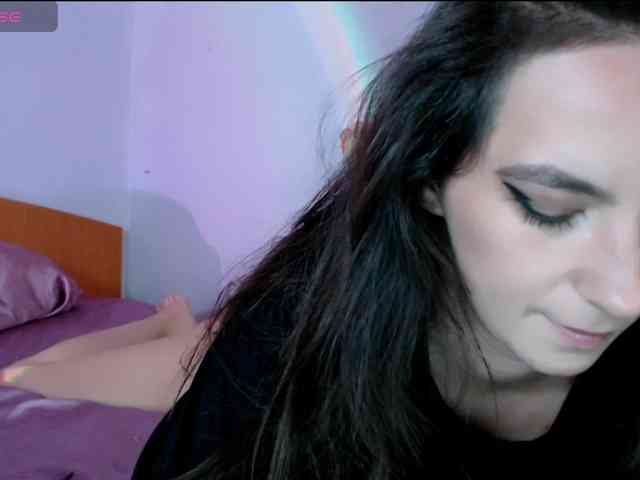 bellaqueen0701 webcam