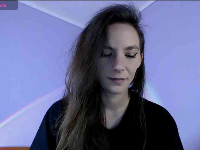 bellaqueen0701 webcam