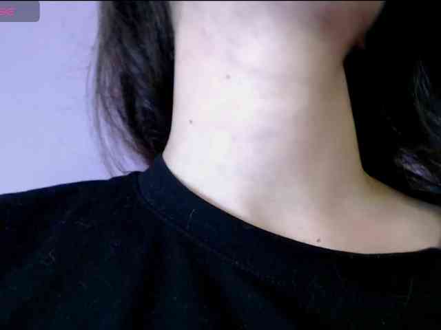 bellaqueen0701 webcam