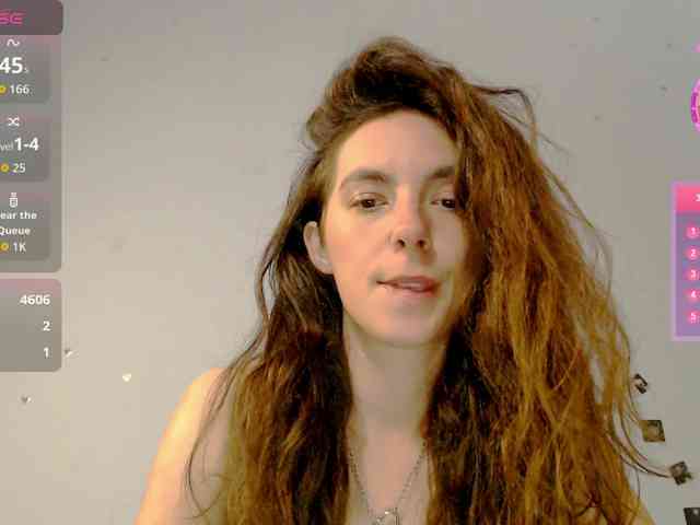 bellaqueen0701 webcam