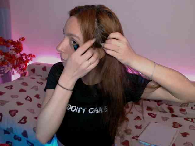 bellaqueen0701 webcam