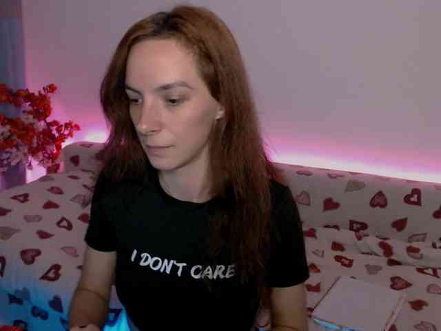 bellaqueen0701 webcam