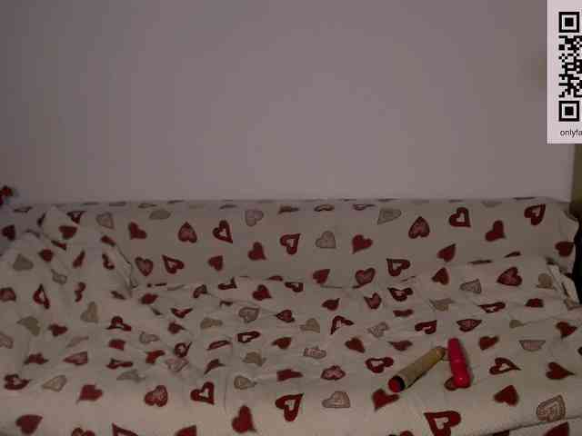 bellaqueen0701 webcam