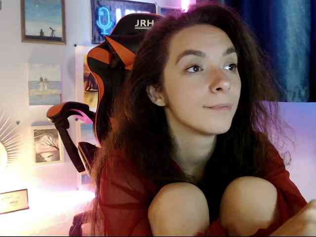 bellaqueen0701 webcam