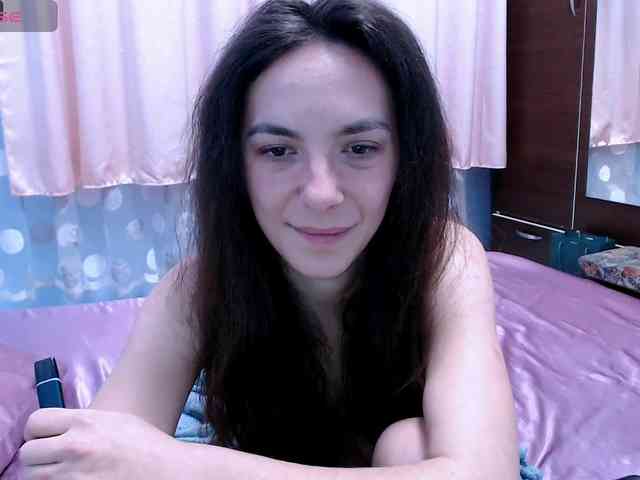 bellaqueen0701 webcam