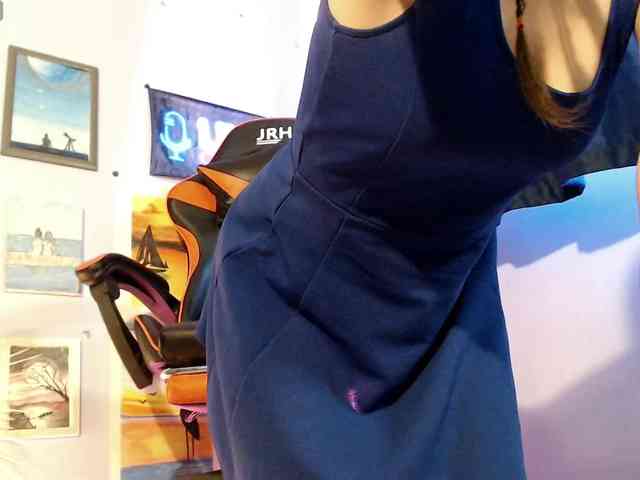 bellaqueen0701 webcam