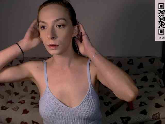 bellaqueen0701 webcam