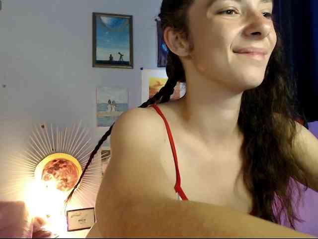 bellaqueen0701 webcam
