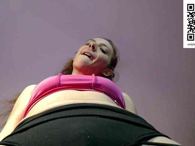 bellaqueen0701 webcam